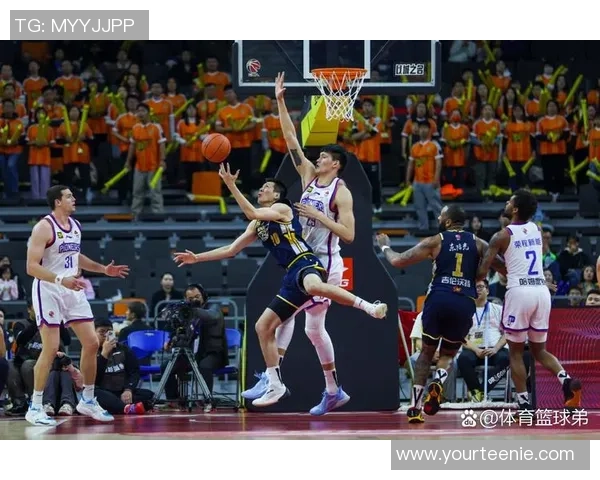 杭州篮球队反击战术解析与球队未来发展展望