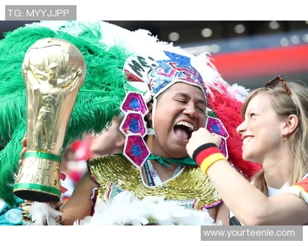 足球明星佩戴耐克帽子展现个性风采引发球迷热议 足球明星佩戴耐克帽子展现个性风采引发球迷热议