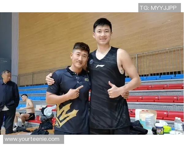 联赛特别报道：重庆篮球队的奋斗经历