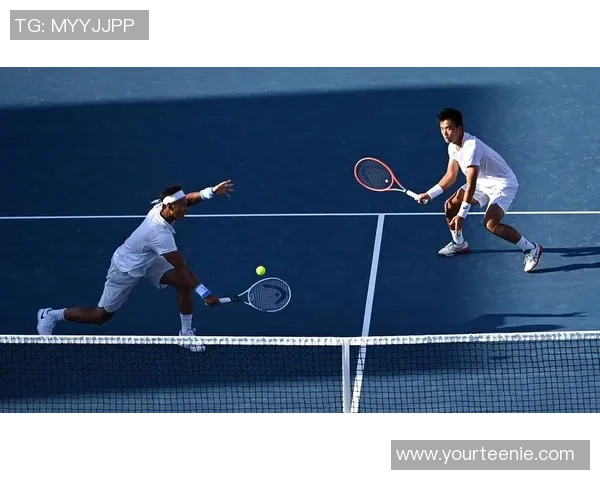 网球巨献：探秘西安网球队的配合